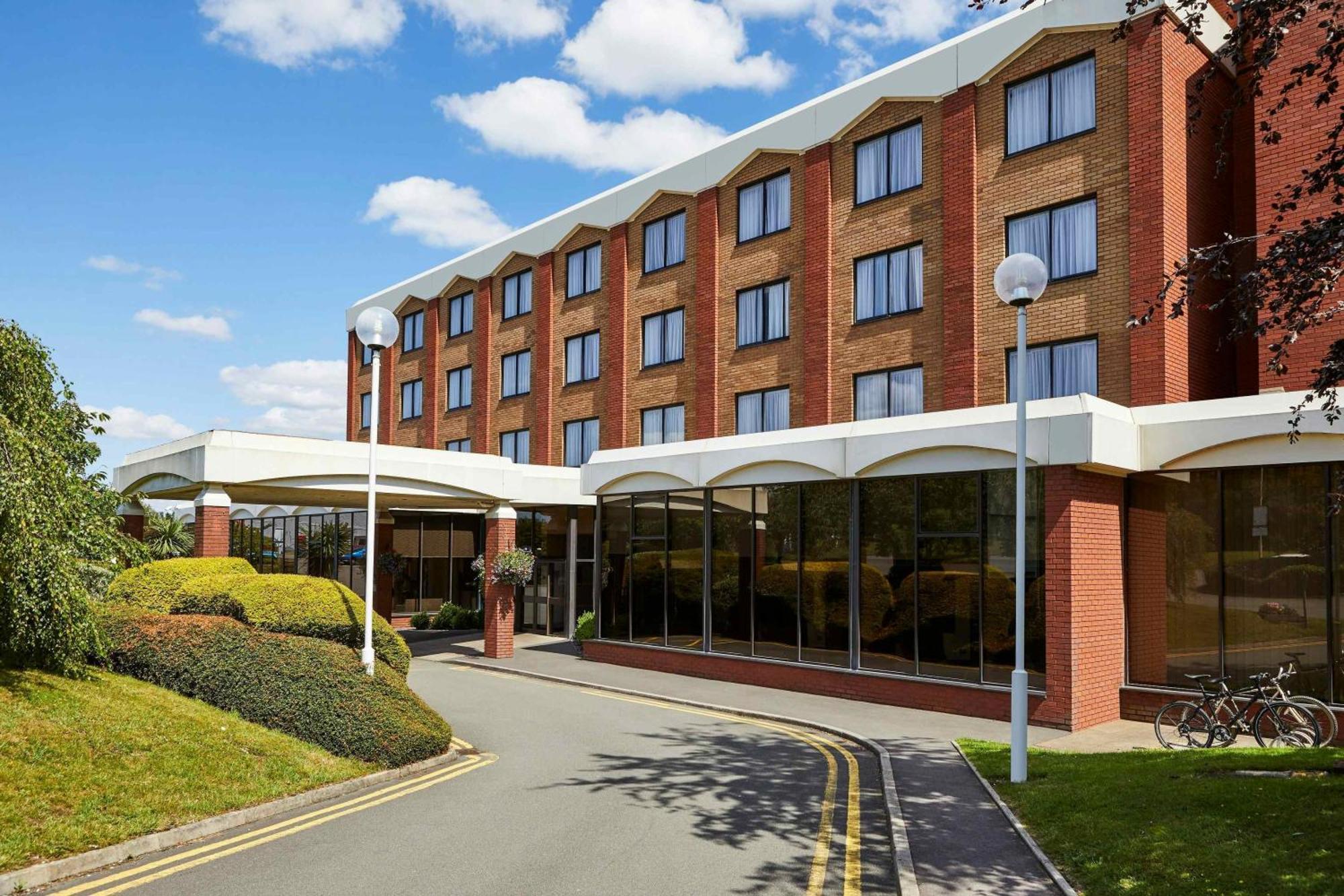 Mercure Telford Centre Hotel Eksteriør billede