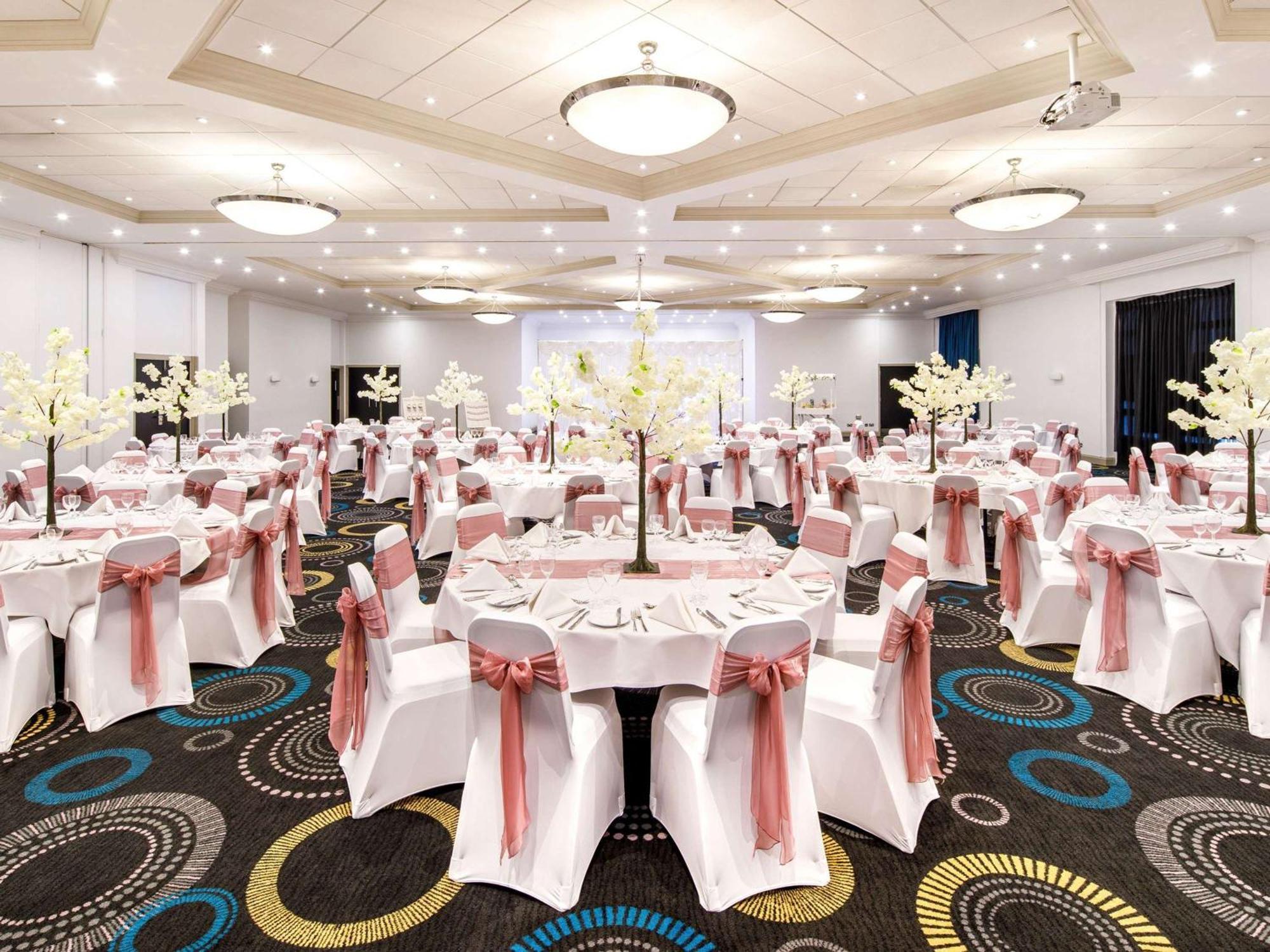Mercure Telford Centre Hotel Eksteriør billede